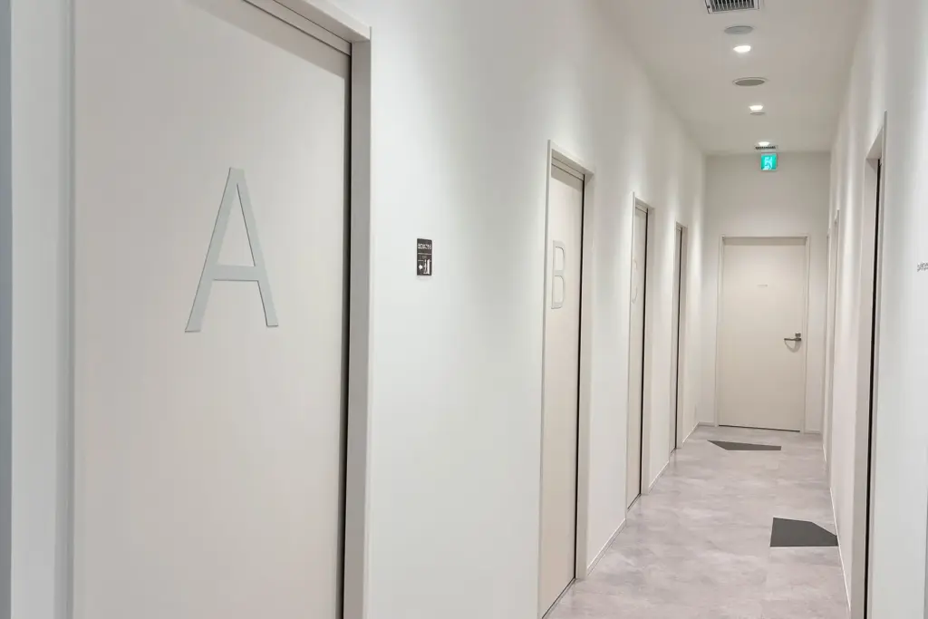 施術室廊下